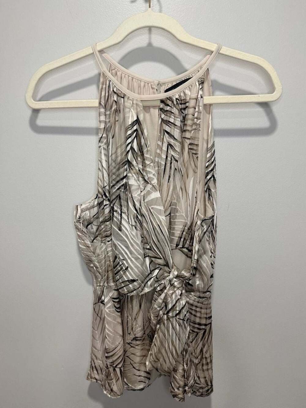 White House Black Market Sleeveless Tropical Palm Print Tie-Front Blouse Size 8